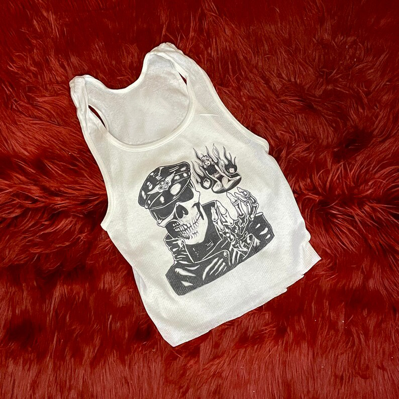 Ribbed Tank with Lady Luck Sku - Tank Top Ribbed ulasan dan harga