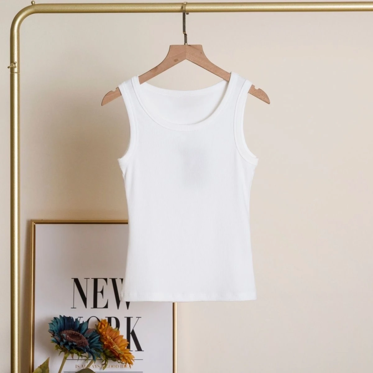 Ribbed Tank with Lady Luck Sku - Tank Top Ribbed ulasan dan harga